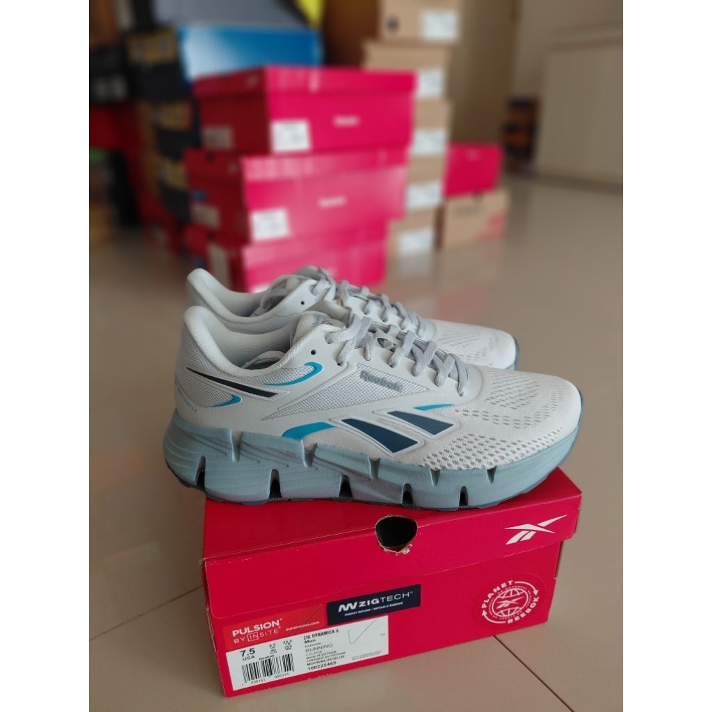 SEPATU SNEAKER REEBOK ZIG DYNAMICA 6