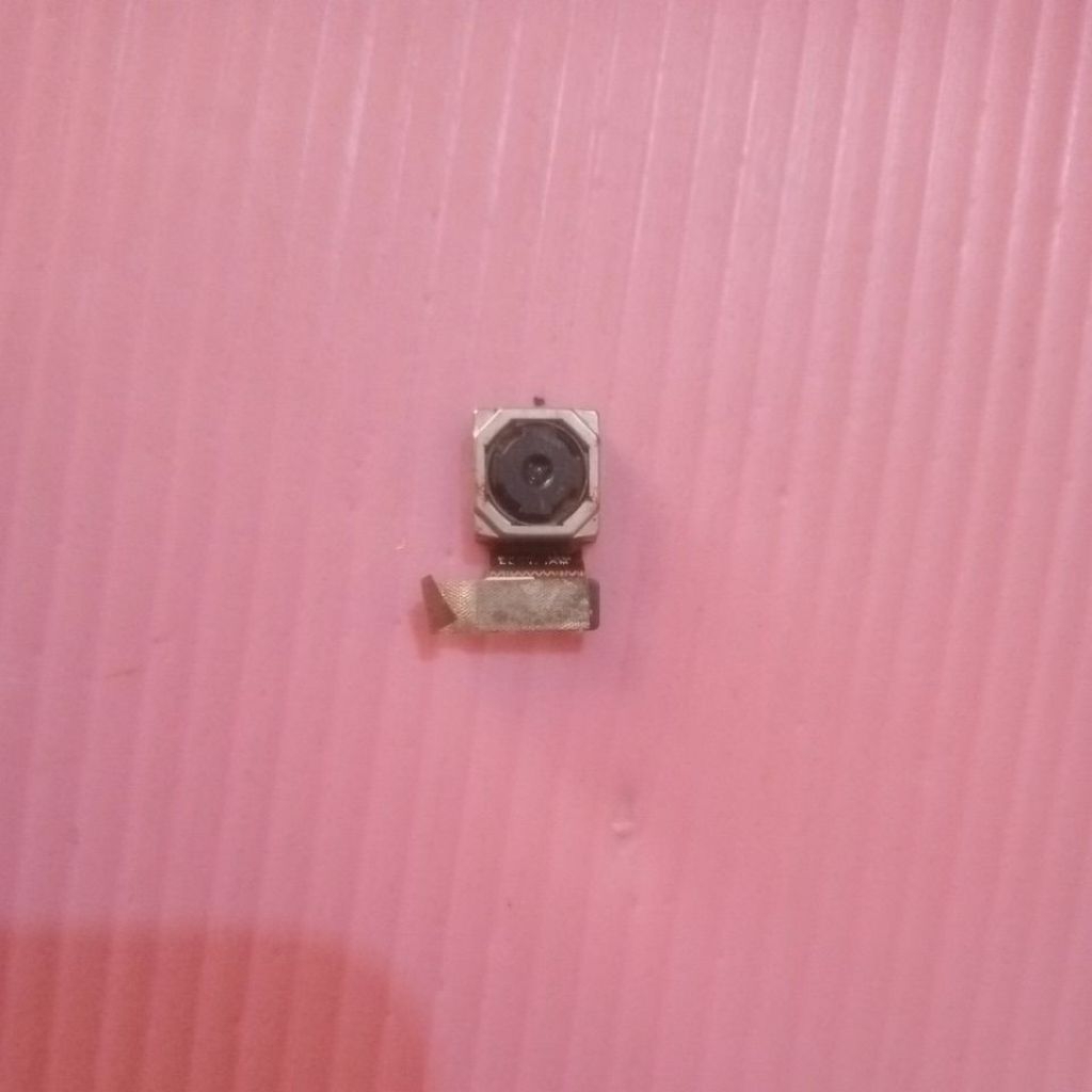 camera belakang Asus Zenfone live l1 x00rd ori