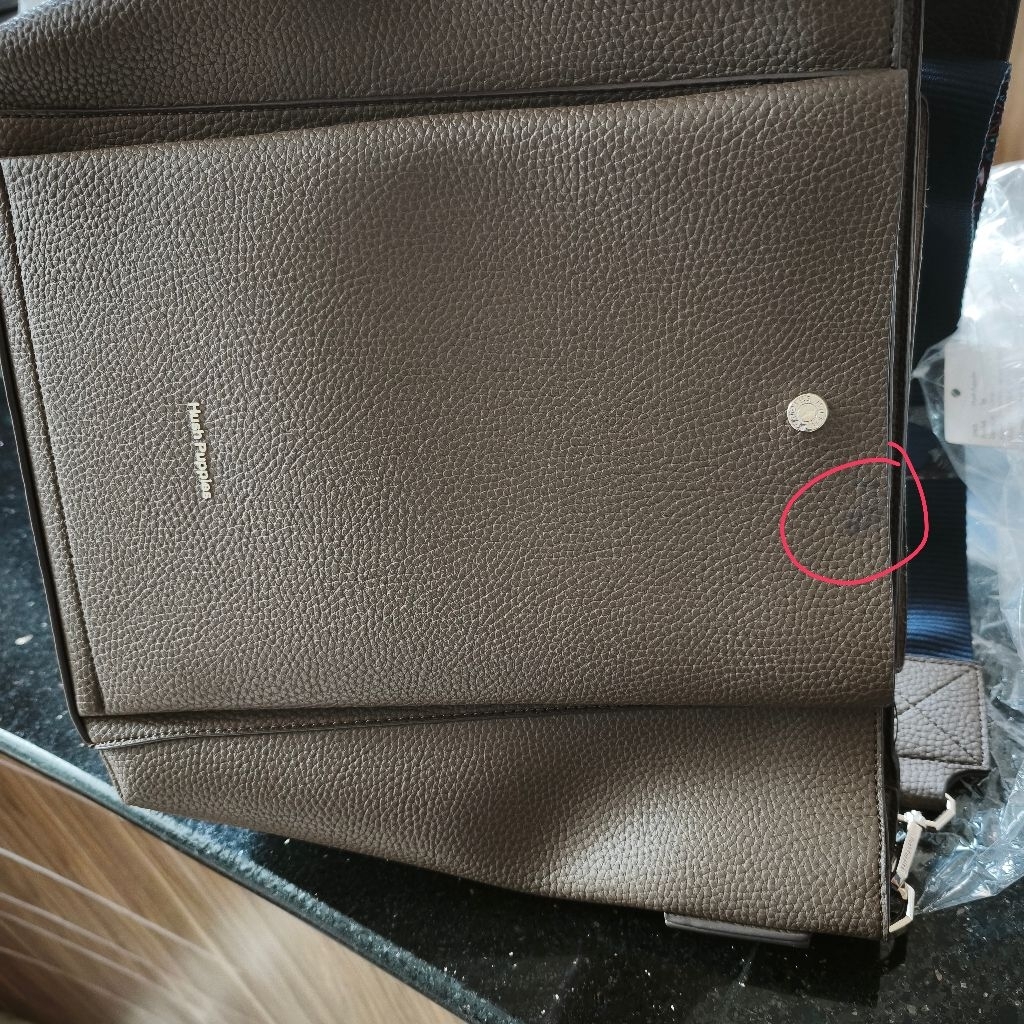 (Defect) Tas Selempang wanita Hush Puppies - Frances Satchel L in Taupe