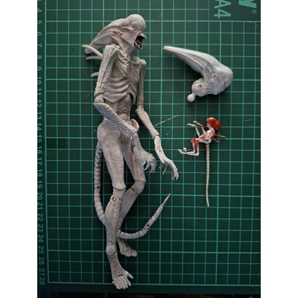 Neca alien covenant neomorph (1)