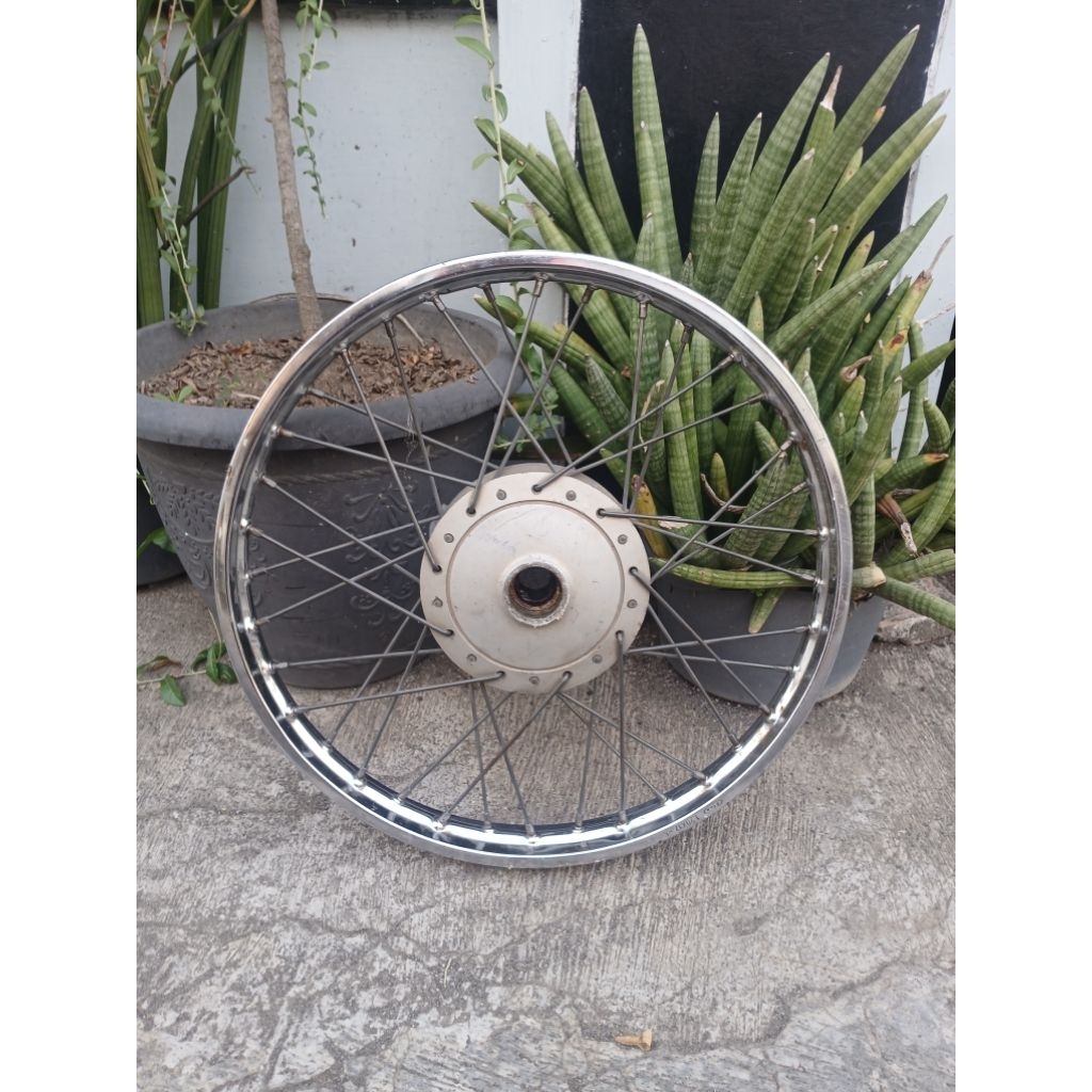 Velg set tromol original copotan honda prima/grand