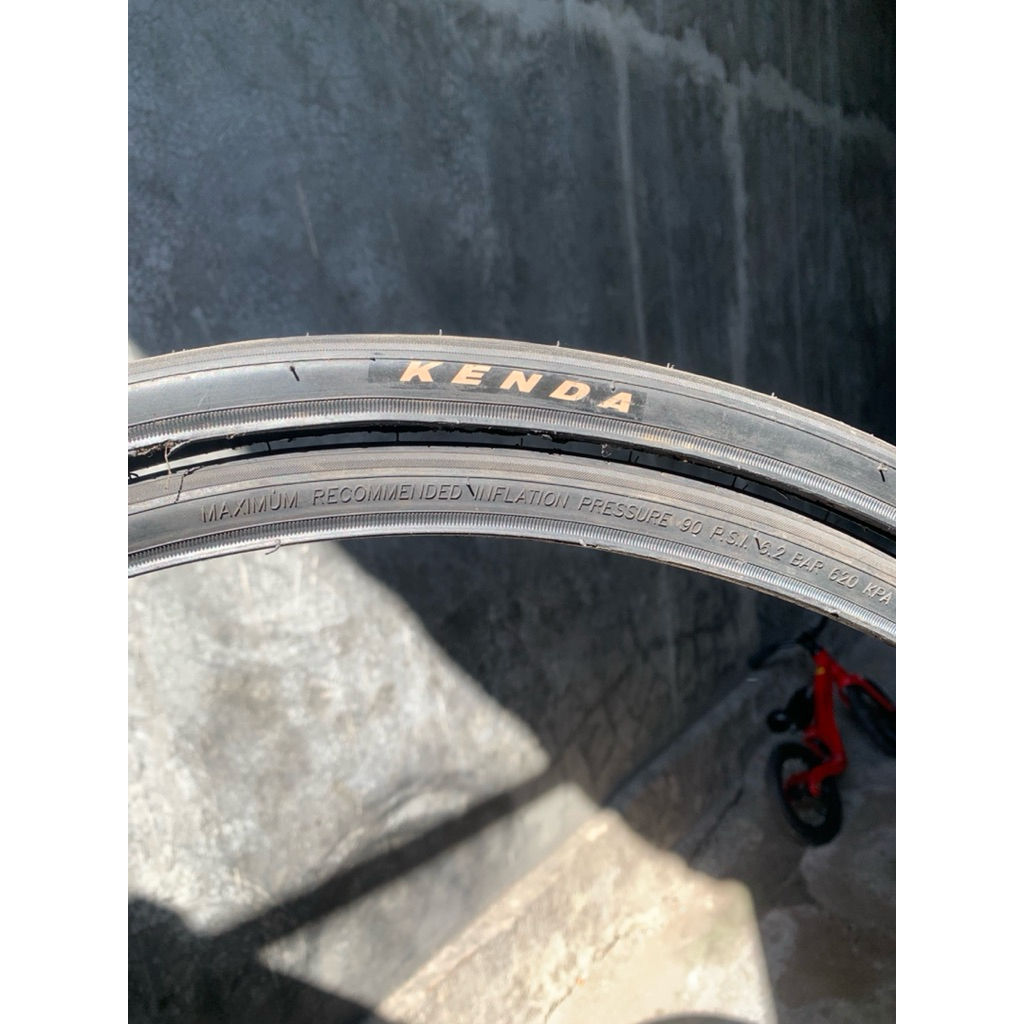 ban kenda 700c x 25