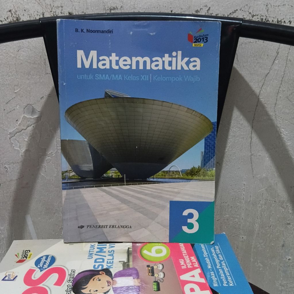 buku matematika wajib kelas 12