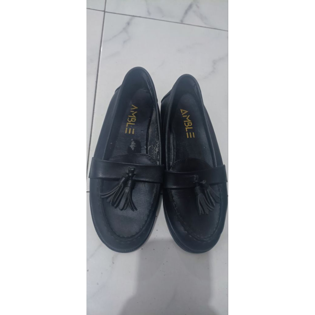Sepatu Amble Footwear PL
