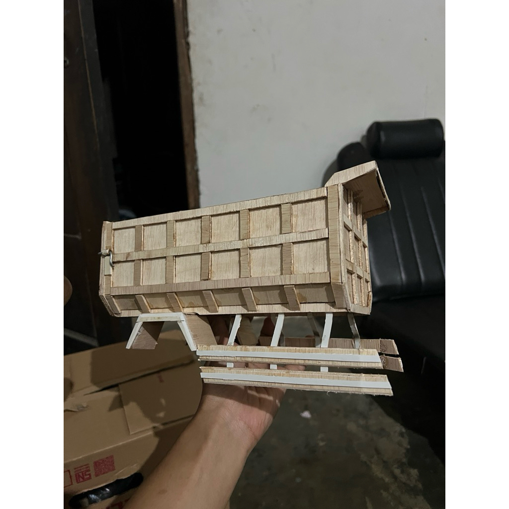 bak dump miniatur truk plastik herex // bak truk plastik