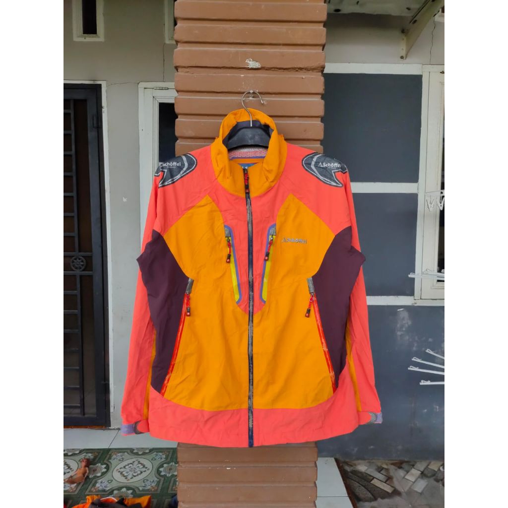 JAKET OUTDOOR SCHOFFEL