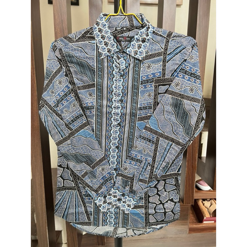 kemeja batik laki laki Colin Dion motif mewah