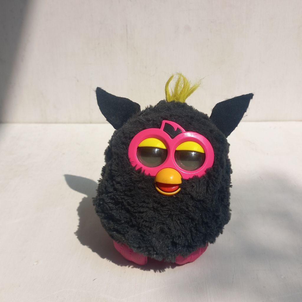 Mainan Boneka Furby Boom