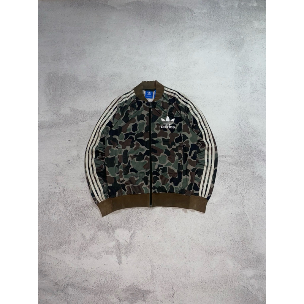 Tracktop Adidas Camo SST