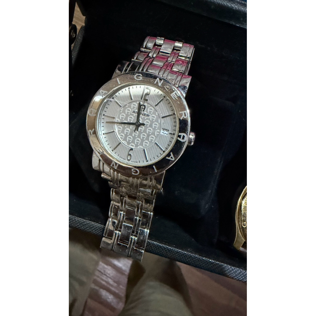 jam tangan aigner cortina