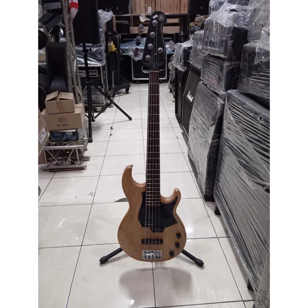 Bass Yamaha BB235 5 String BB235 BB 235
