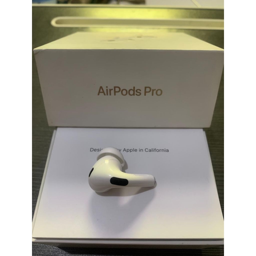 Earpice Airpod Pro 2 R / Kanan Type Lightning Original