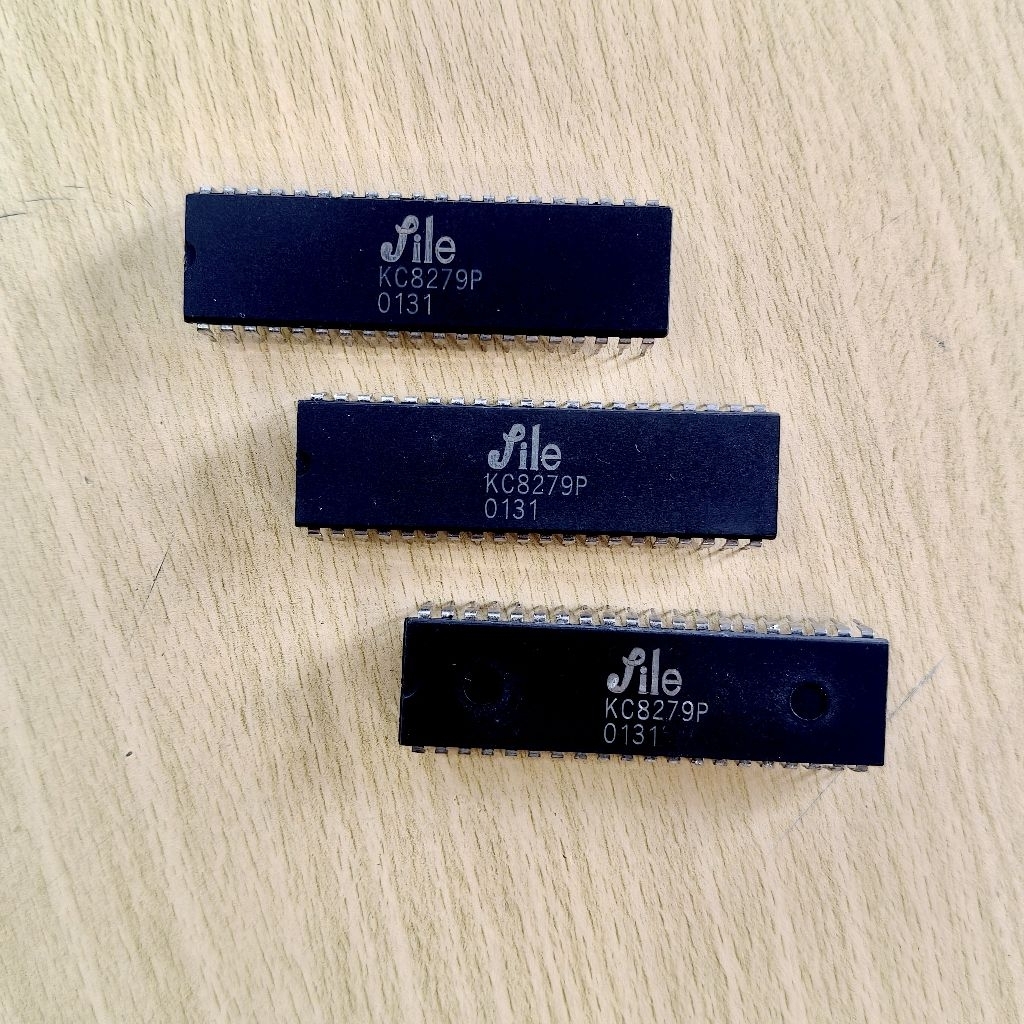IC FILE KC8279P Dip40 Bekas