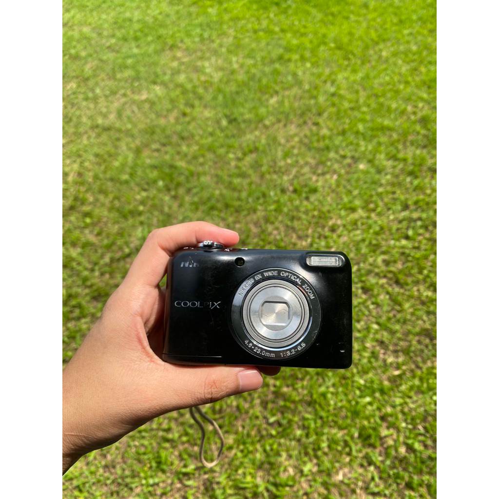 digicam nikon L27