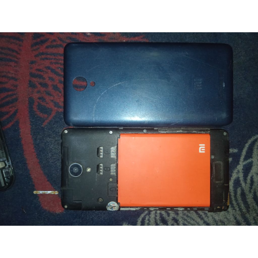 Handphone Xiaomi Redmi Note 2 Ram 2 GB minus bekas