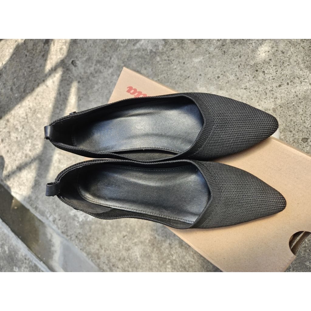 heels bata