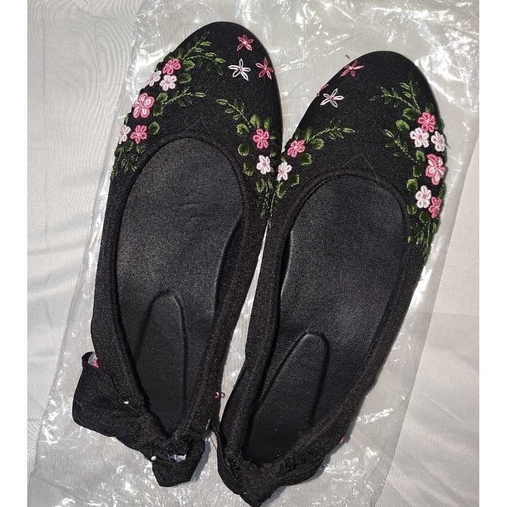Flatshoes/sepatu balet/embroidery flatshoes