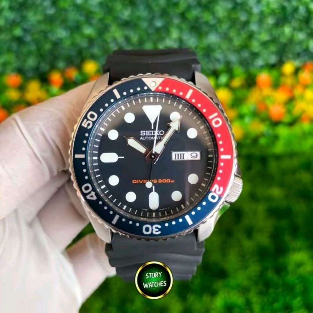 SEIKO Scuba Legend SKX009 SKX009K SKX009K1 Pepsi Red Blue Diver Automatic Discontinued