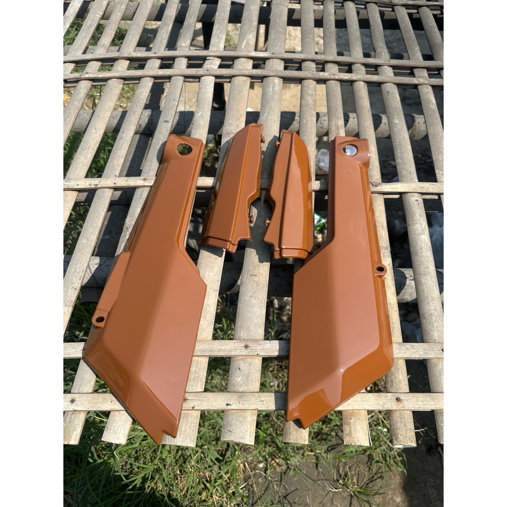 COVER BODY SET TUTUP AKI HONDA WIN 100 BODY SET WIN COKLAT