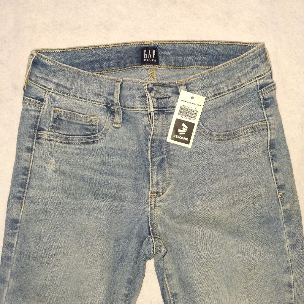 PRELOVED CELANA JEANS SLIM FIT (GAP)