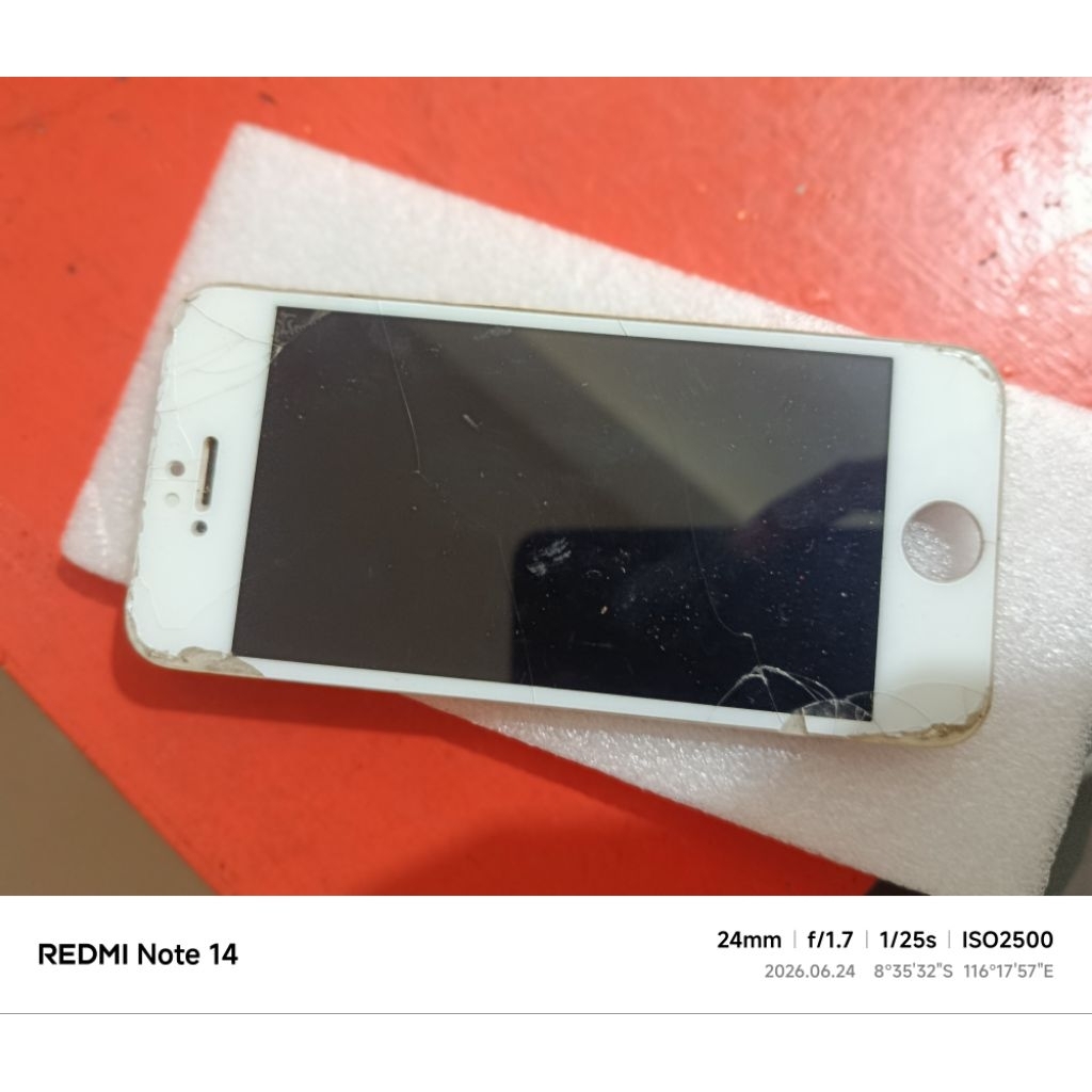 Lcd ip 5s minus retak