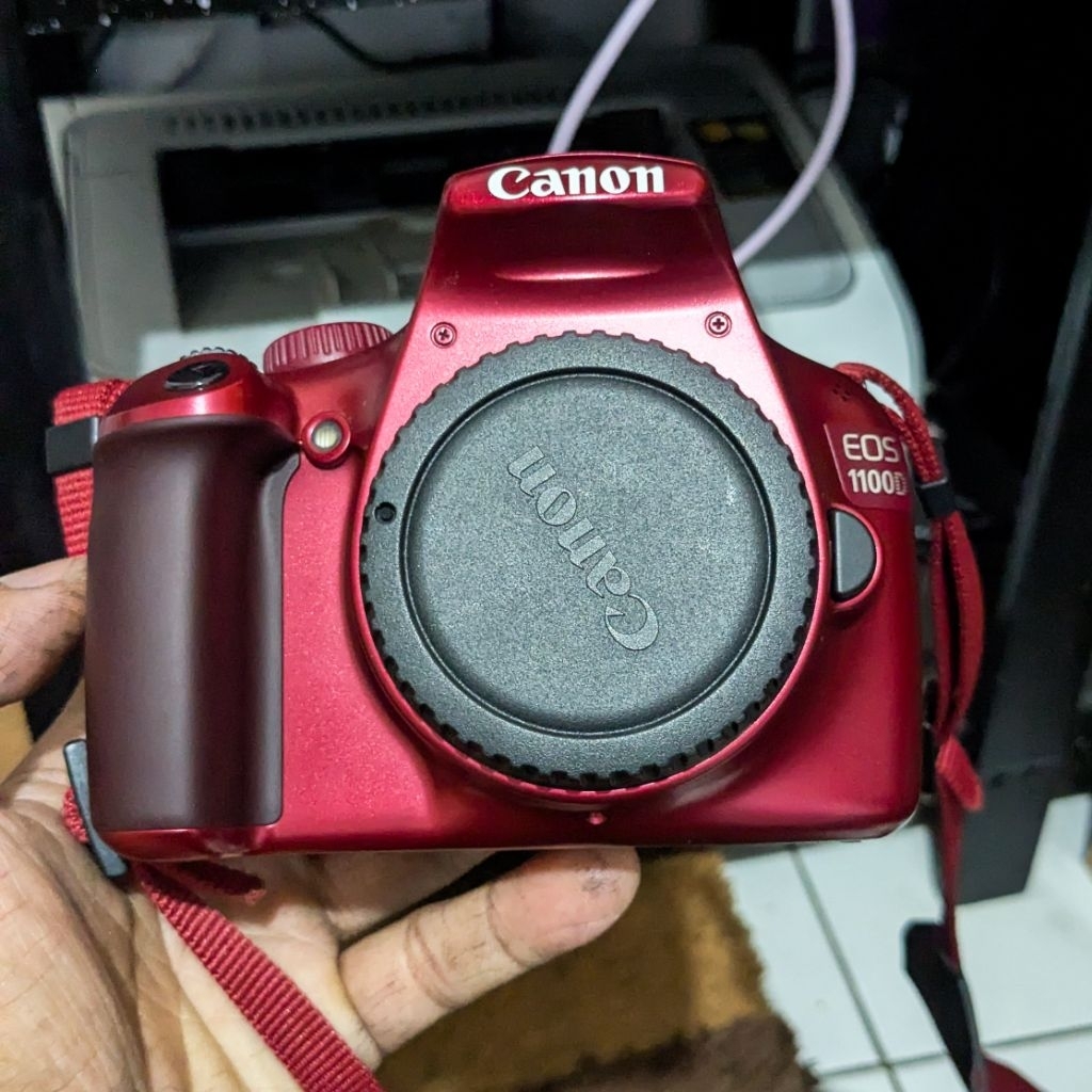 Kamera DSLR Canon Eos 1100d Body Only Second Vignate