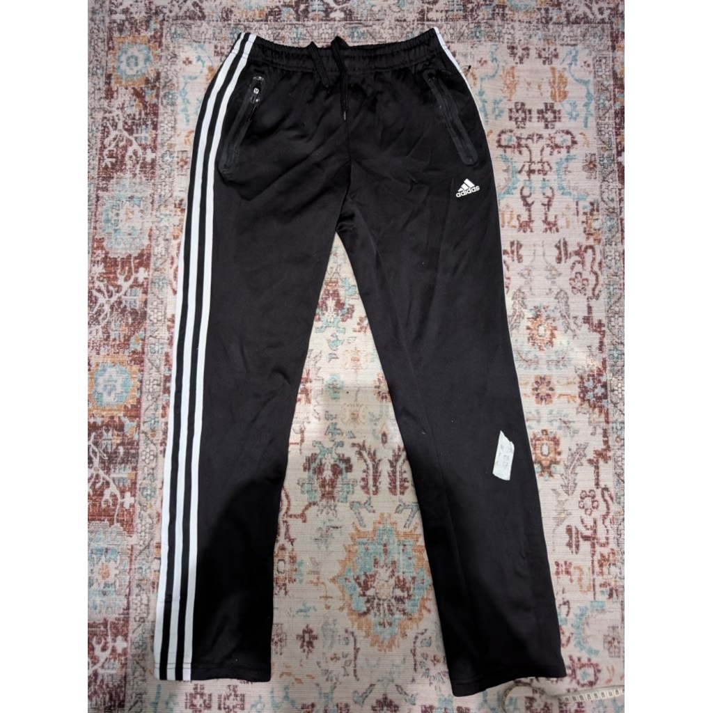 celana training Adidas original mulus