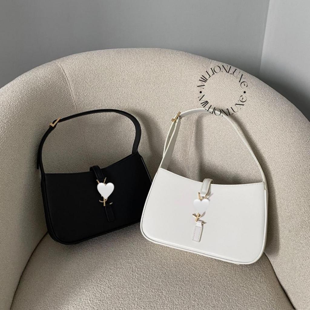 Y | Le 5 a 7 Hobo Bag
