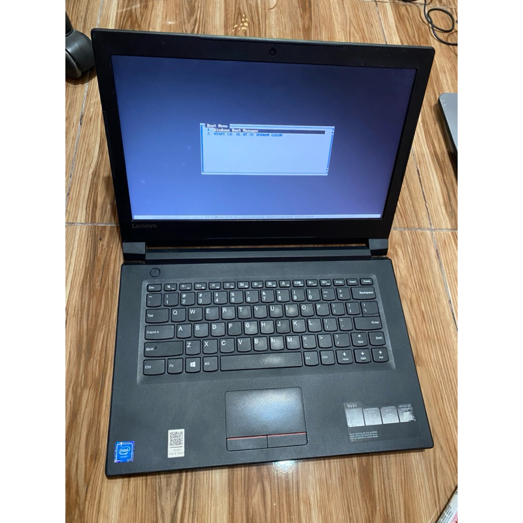 LAPTOP LENOVO V110