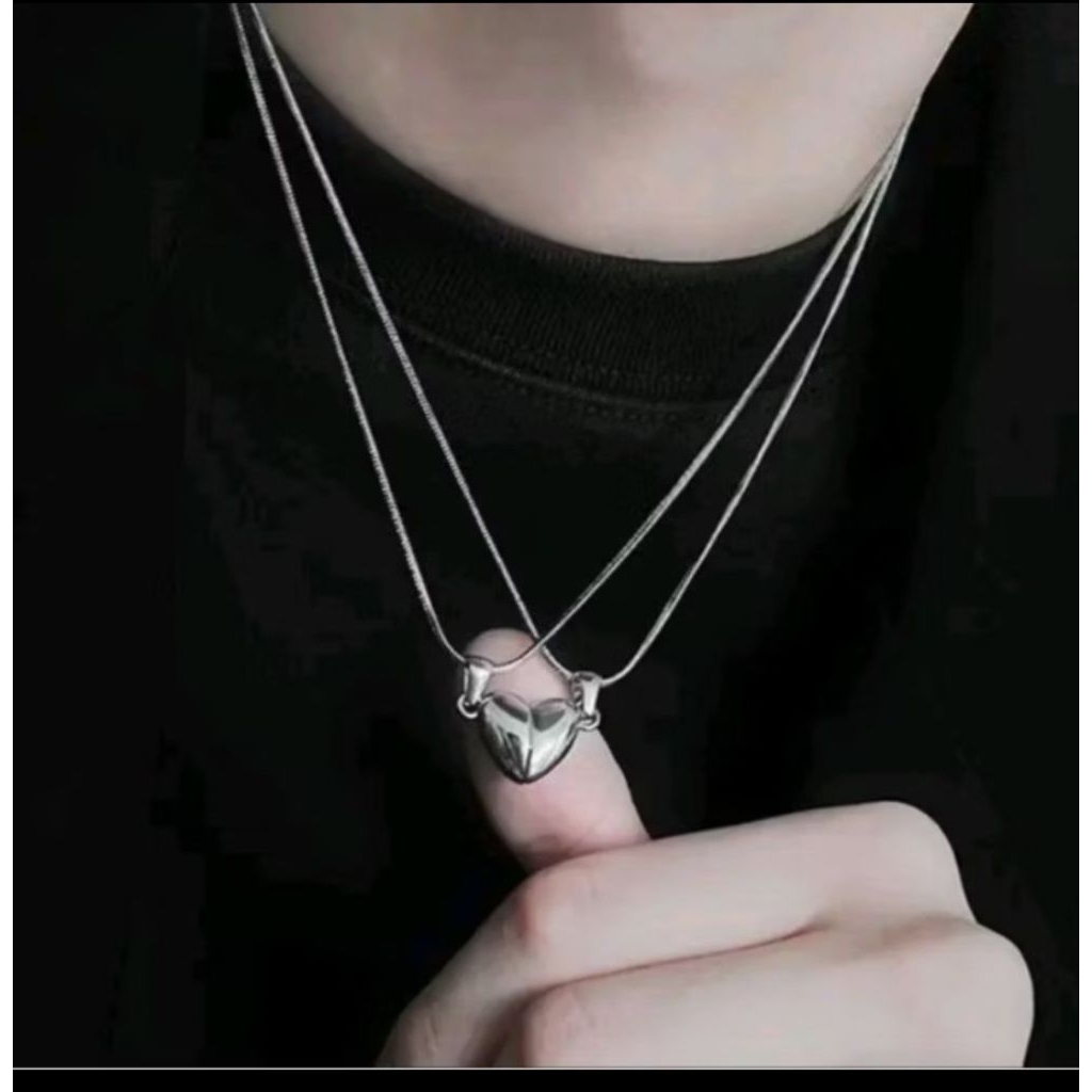 Kalung Rantai Couple Titanium Liontin Love Magnet Anti Karat & Luntur