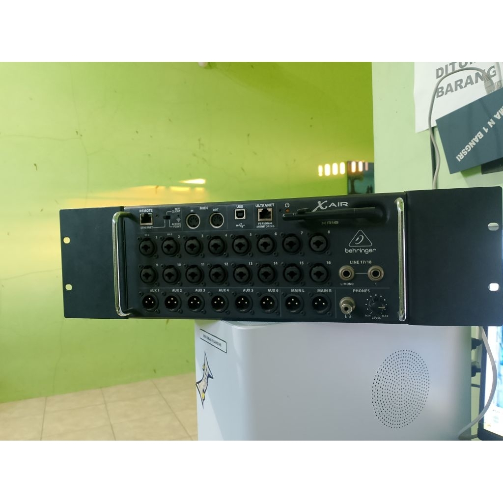 behringer x air18