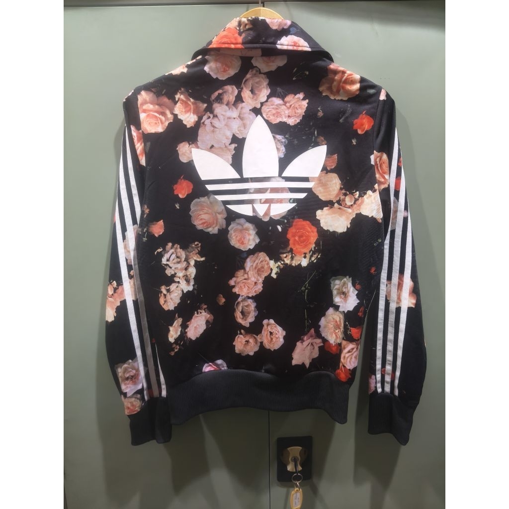 Tracktop Adidas Big logo