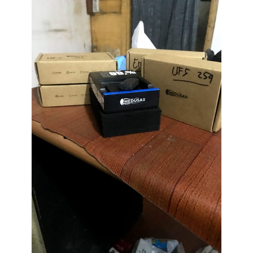 Box Medusa Pro 2 UFS Emmc Lengkap fullset