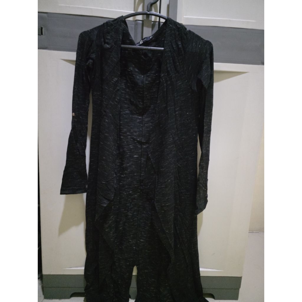 Preloved Cardigan C2