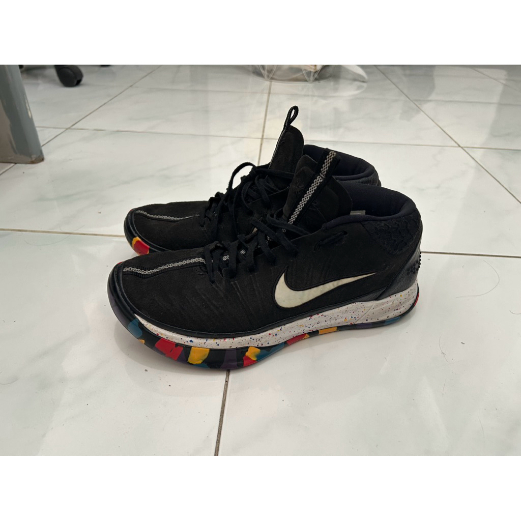 sepatu basket second