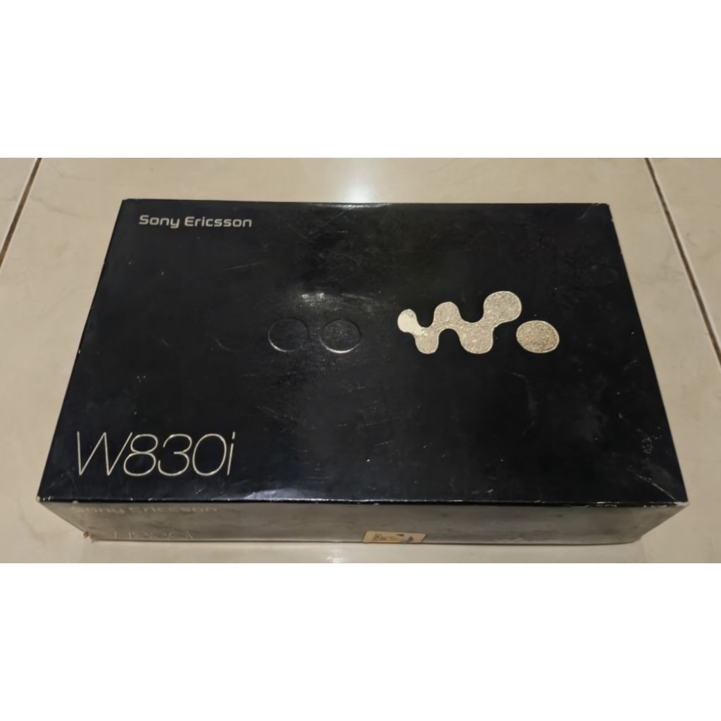 dus sony ericsson w830i + headset hpm-70 copotan