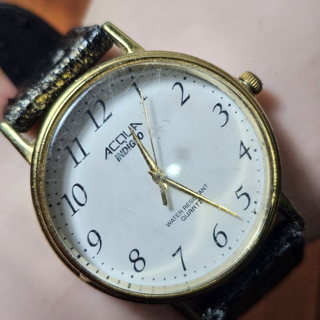 Jam Acqua Indiglo F6 by Timex Gold White Bekas