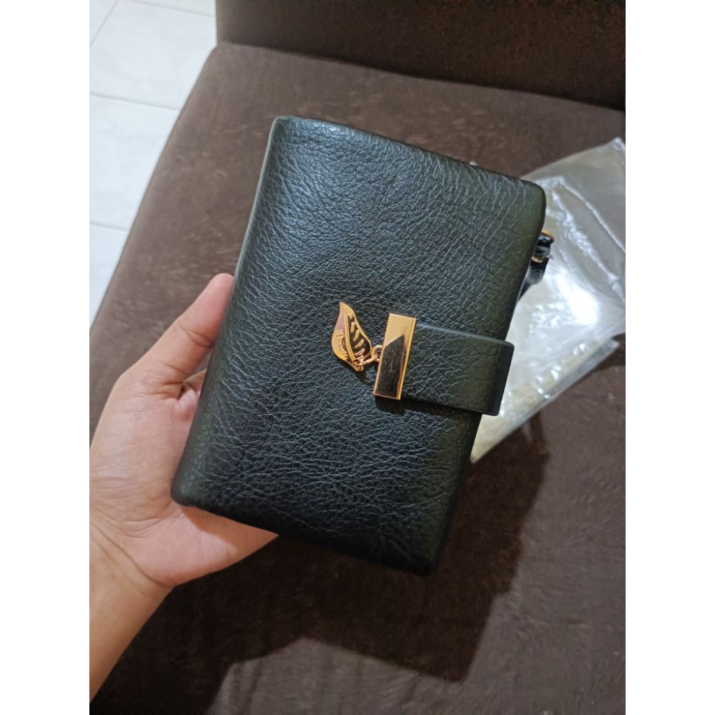NEW  Dompet Prettyzys