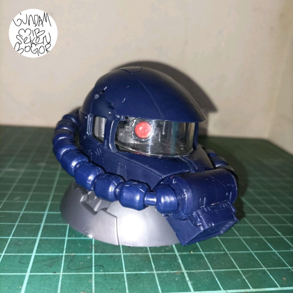 GASHAPON EXCEED ZAKU MODEL HEAD BLACK TRI STAR BANDAI
