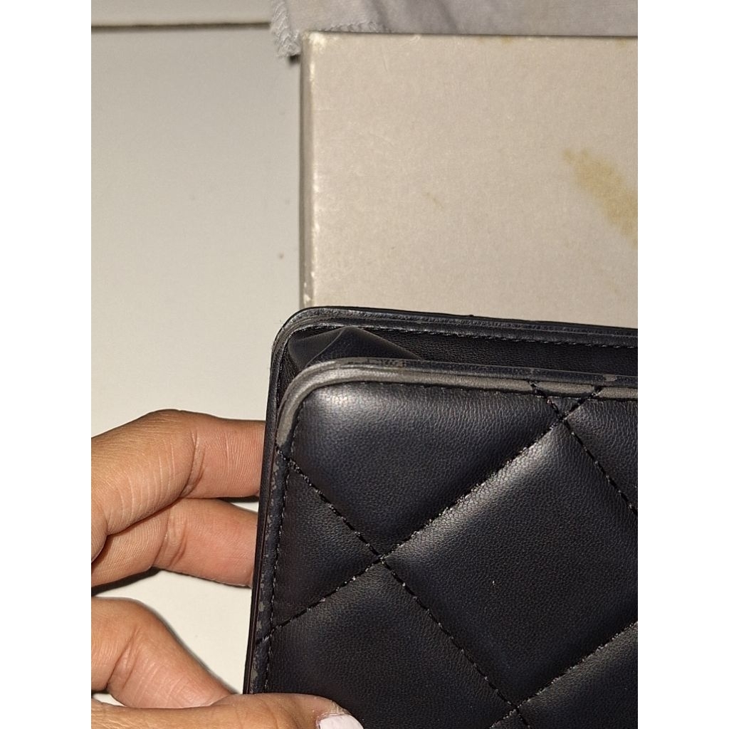 Preloved Tas / Dompet Charles & Keith