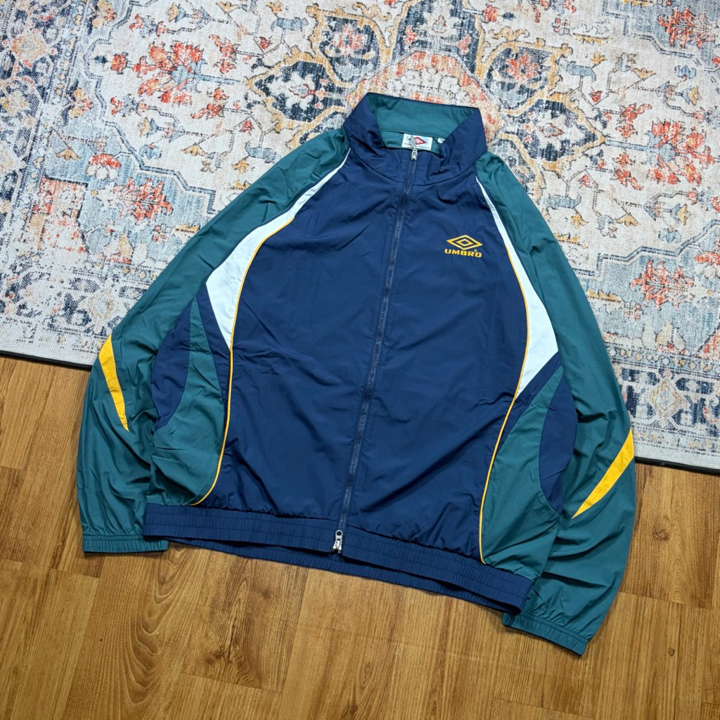 UMBRO FOOTBALL HERITAGE WINDBREAKER JACKET