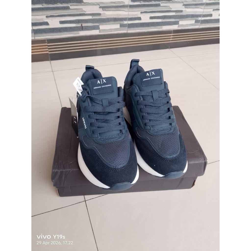 sepatu armani