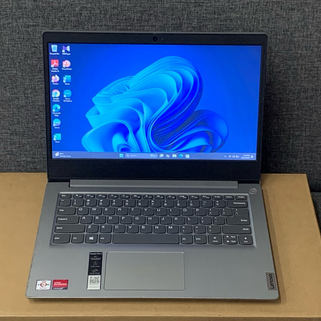 LENOVO IDEAPAD 3 - AMD ATHLON SILVER 3050U
