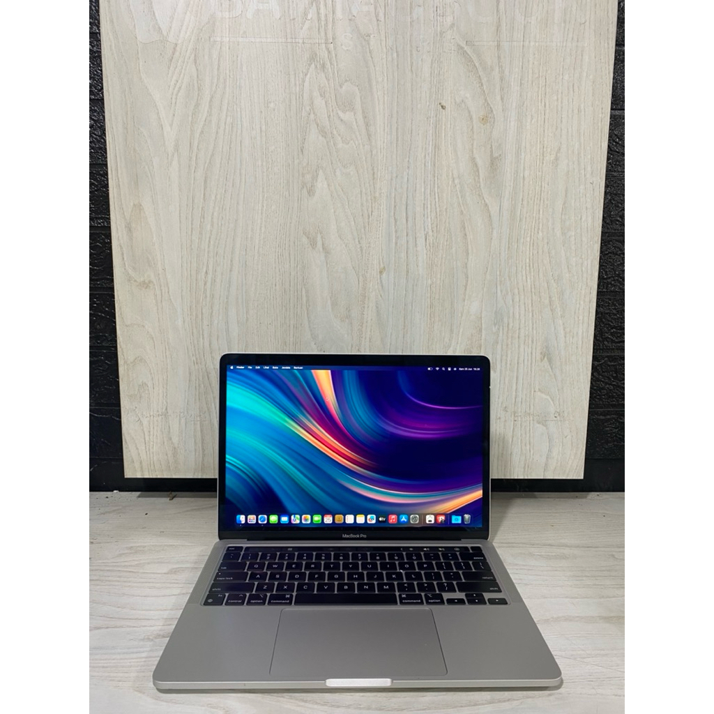 Macbook Pro M1 2020 13inc RAM 16gb SSD 512gb
