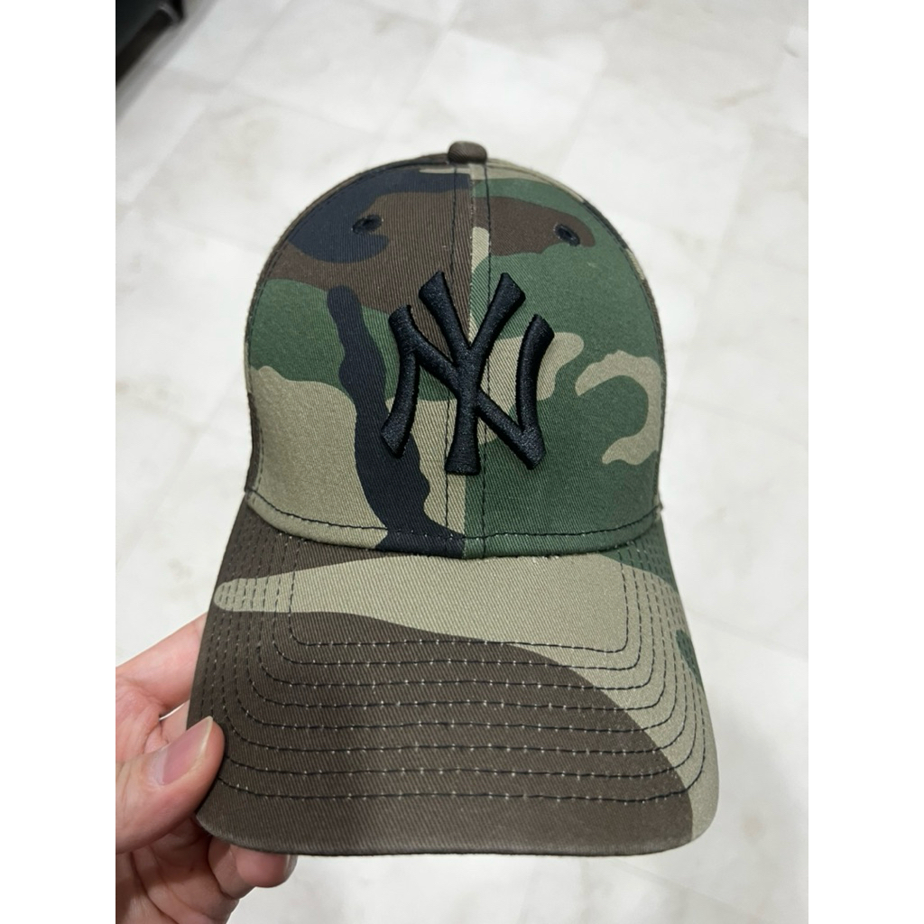 New era camo hat