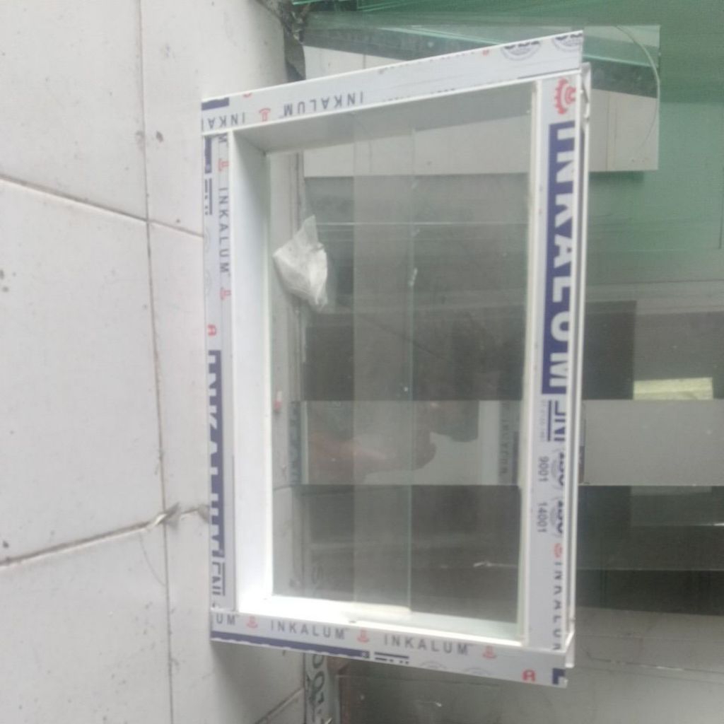 Bofen / Angin-angin / Roster Jendela Aluminium
