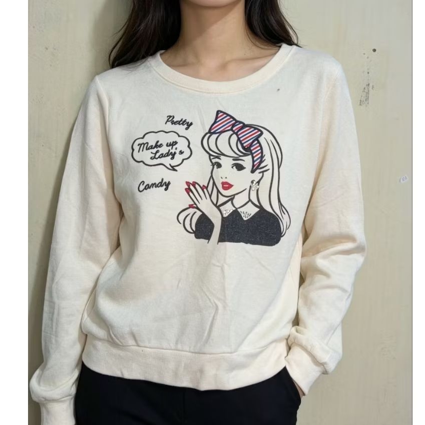 Kode 07 Sweater Brand INGNI Tulisannya Berbordir gaya anima gadis