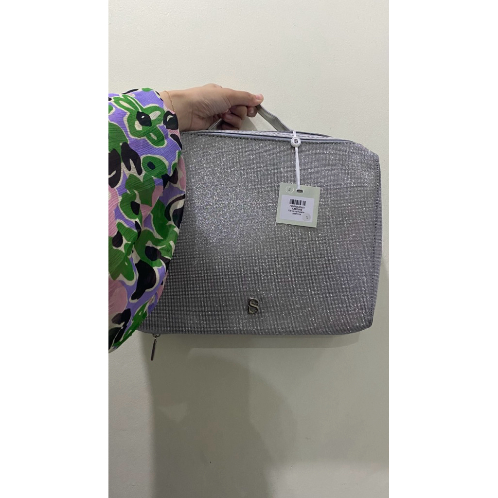 BS Farra Hampers
