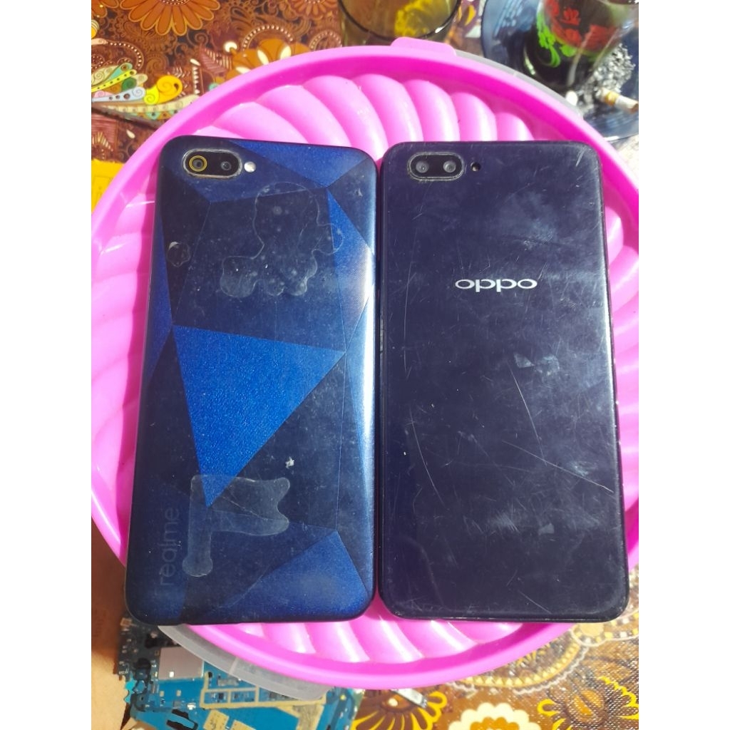 hp realmi dan oppo (rusak lcd)