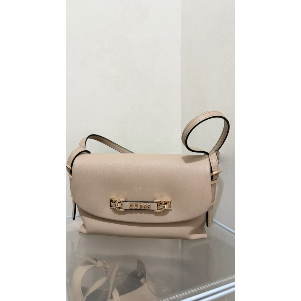 [PRELOVED] Guess Shoulder Bag